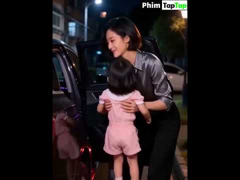Con trai hai mươi lăm tuổi vẫn được xem là trẻ con, còn người phụ nữ chỉ vì dẫn con gái về nhà