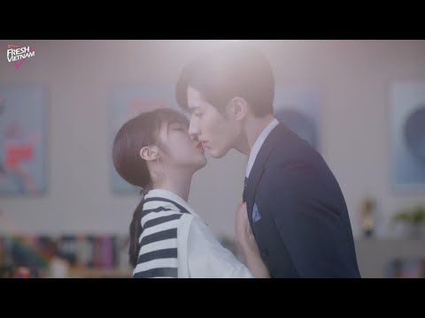 TRÀ XANH dụ dỗ CHỦ TỊCH tr văn phòng, ko ngờ cô gái đẩy TRÀ XANH và hôn CHỦ TỊCH: Anh ta là của tôi!