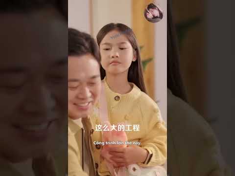 Cô bé hoán đổi thân phận được cả gia đình yêu thương