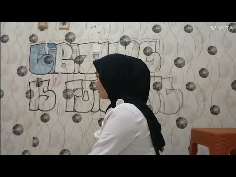 Melihat Tebalnya Rambut Ka Sella Sebelum dipotong