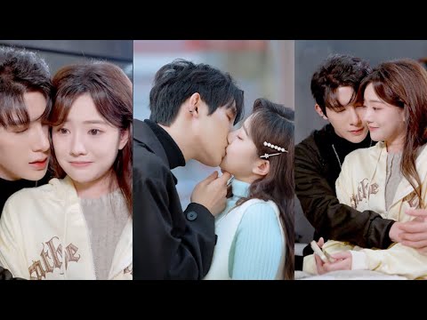 Thích Thầm Bạn Thân 10 Năm, Cô Gái 10 Năm Sau Quay Lại Hốt Luôn Soái Ca Trường Là Tinh Đầu Năm Xưa